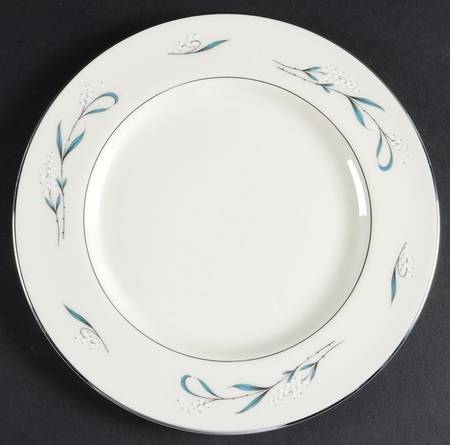 Snowberry Salad Plate
