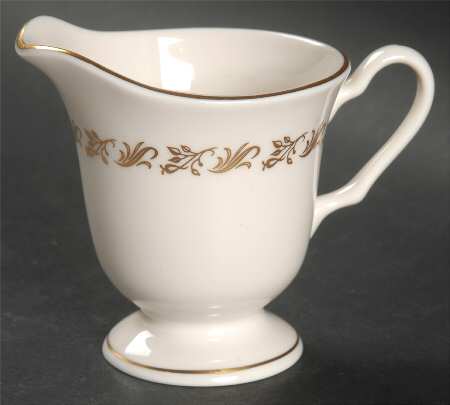 Sweetbrier Creamer