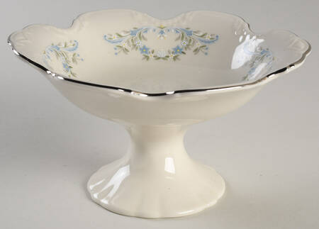 Tara Round Compote (Height X Width)