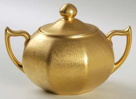 Trailing Vine Sugar Bowl & Lid by Pickard