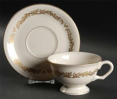Victoria Footed Cup & Saucer Set