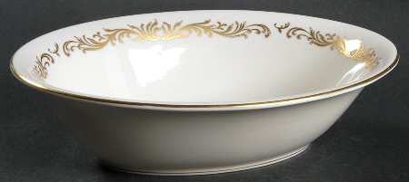 Victoria 9" Oval Vegetable Bowl