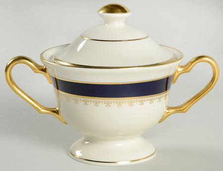 Washington Sugar Bowl & Lid by Pickard