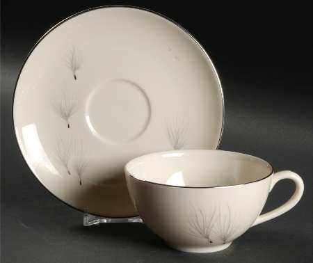 Whisper Flat Cup & Saucer Set