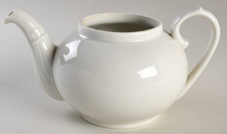 Culinaire White Coffee Pot No Lid