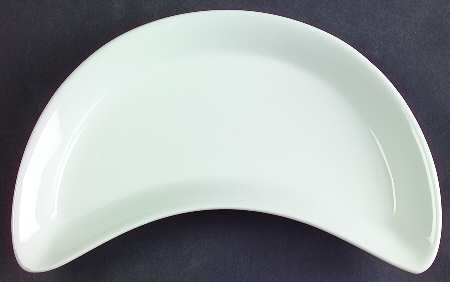 Culinaire White Crescent Salad Plate