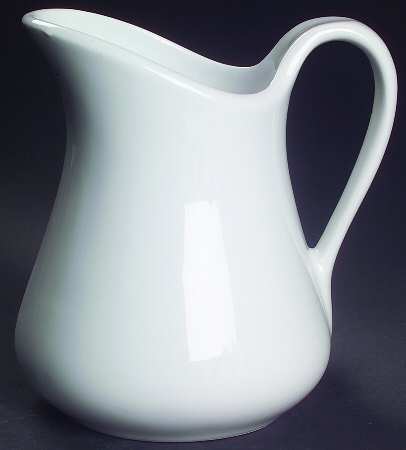 Culinaire White 24 Oz Pitcher