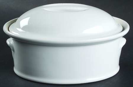 Culinaire White 1.25 Quart Oval Covered Casserole