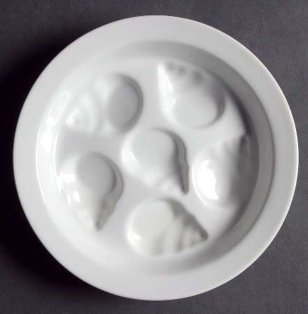 Culinaire White 6 Hole Escargot/Snail Dish