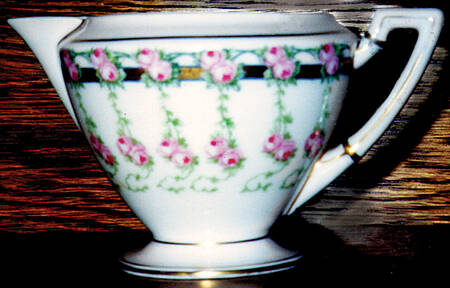2960 Creamer