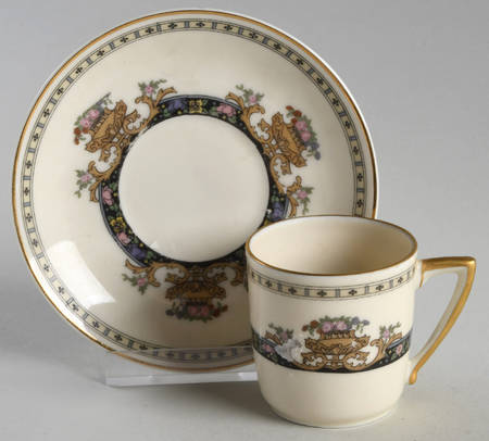 Aladdin Flat Demitasse Cup & Saucer Set