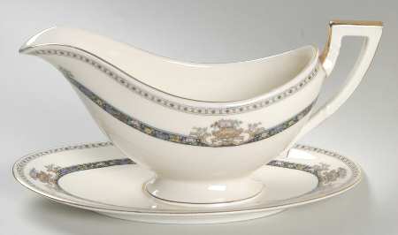 Aladdin Gravy Boat with Attached Underplate