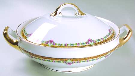 Carmen Round Covered Vegetable