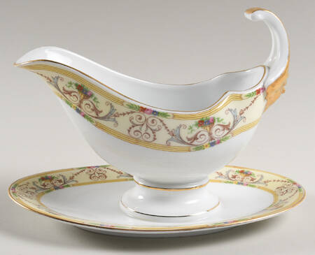 Coronet Gravy Boat with Attached Underplate
