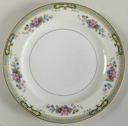 Marquita Luncheon Plate