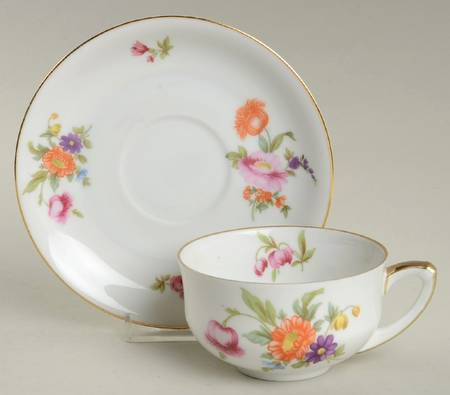 11281 Flat Cup & Saucer Set