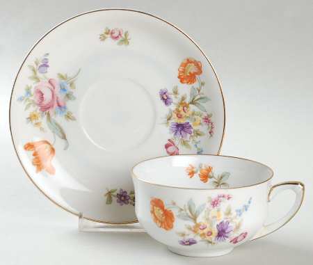 11281 Flat Cup & Saucer Set
