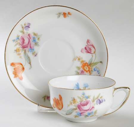 11281 Flat Cup & Saucer Set