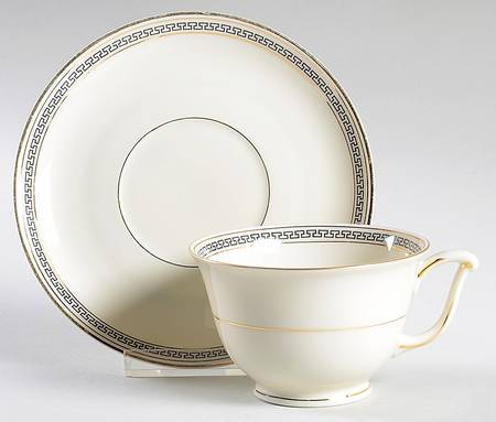PIR18 Footed Cup & Saucer Set