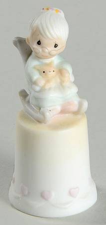 The Purr-fect Grandma Thimble by Precious Moments
