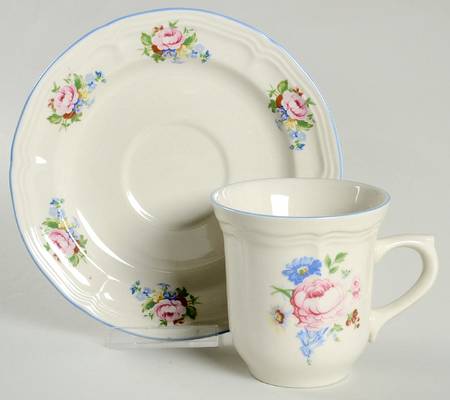 PNO3 Flat Cup & Saucer Set
