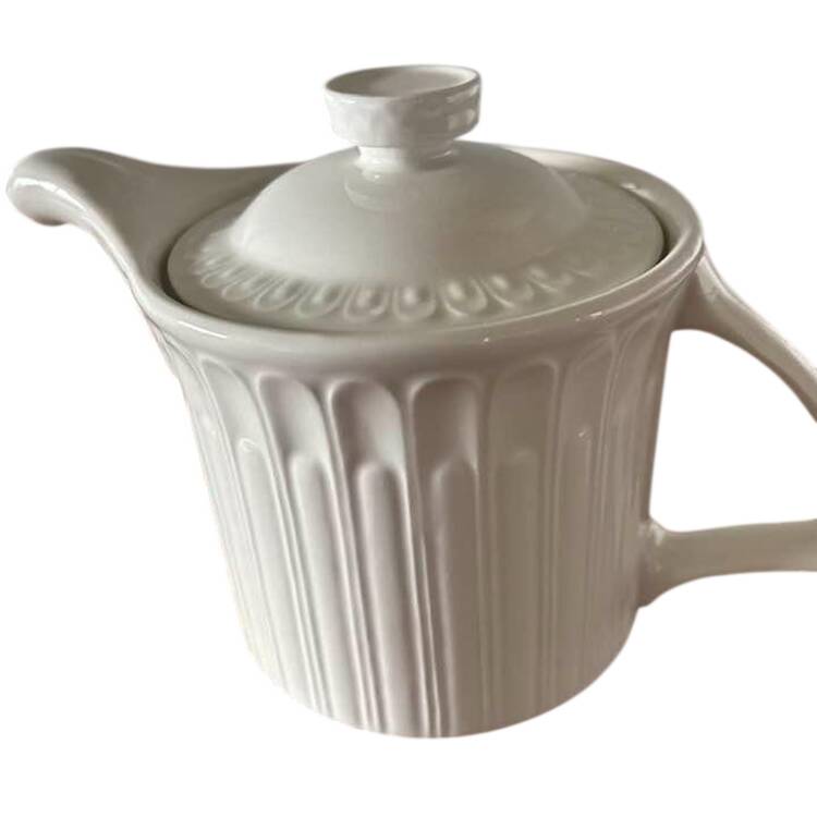 Acanthus Teapot & Lid