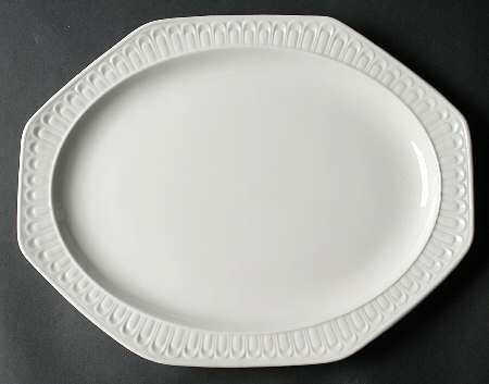 Acanthus 14" Oval Serving Platter