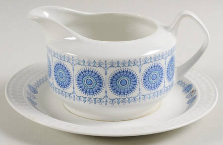 Granada Round Gravy Boat & Underplate