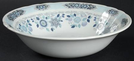 Miranda 9" Round Vegetable Bowl