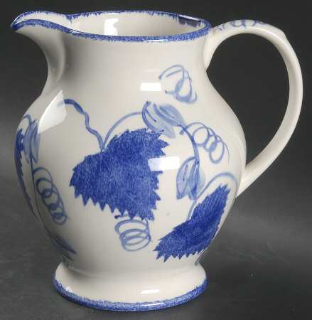 Blue Leaf 87 Oz Pitcher