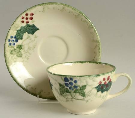Winter Vine Breakfast Cup & Saucer Set