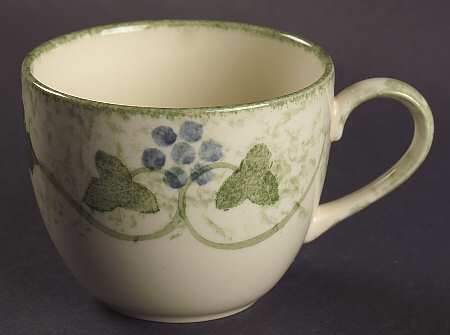 Winter Vine Flat Cup