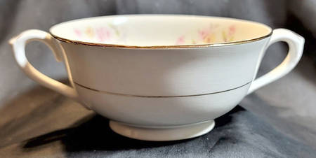 1126 Footed Cream Soup Bowl