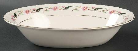 3204 9" Oval Vegetable Bowl