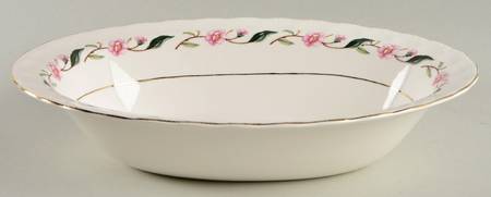 3204 9" Oval Vegetable Bowl