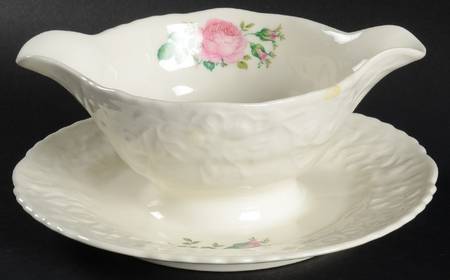 Bilton Rose Gravy Boat with Attached Underplate