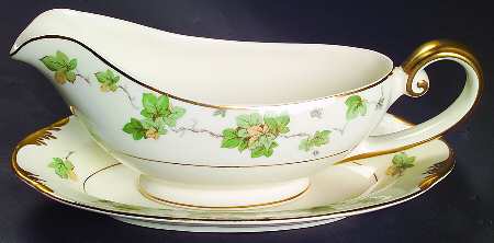American Ivy Gravy Boat & Underplate/Relish