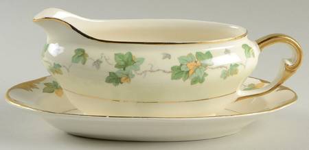 American Ivy Gravy Boat & Underplate/Relish