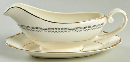 Arvilla Gravy Boat & Underplate/Relish