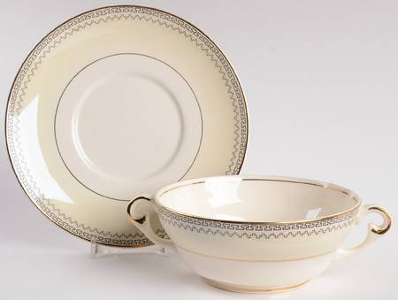 Arvilla Footed Cream Soup Bowl & Saucer Set