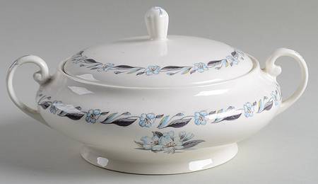 Blue Azalea Round Covered Vegetable