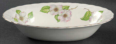 Dogwood (Shell Edge) 9" Oval Vegetable Bowl