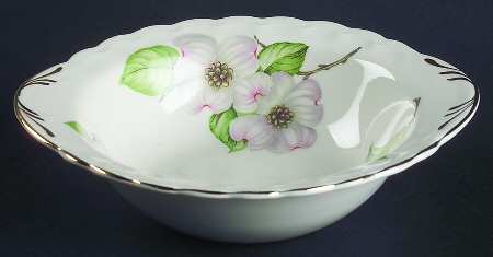Dogwood (Shell Edge) Lugged Cereal Bowl