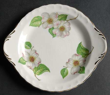 Dogwood (Shell Edge) 7" Round Tray