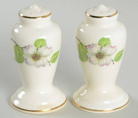 Dogwood (Shell Edge) Salt & Pepper Set