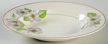 Dogwood (Smooth Edge) Rim Soup Bowl