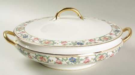 Duchess Round Covered Vegetable
