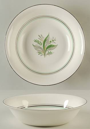 Encore (Platinum Inner Ring) 9" Round Vegetable Bowl