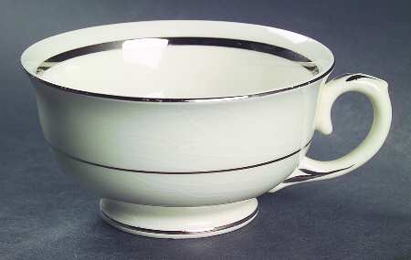 Era Footed Cup