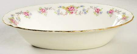 Flora Bell 9" Oval Vegetable Bowl